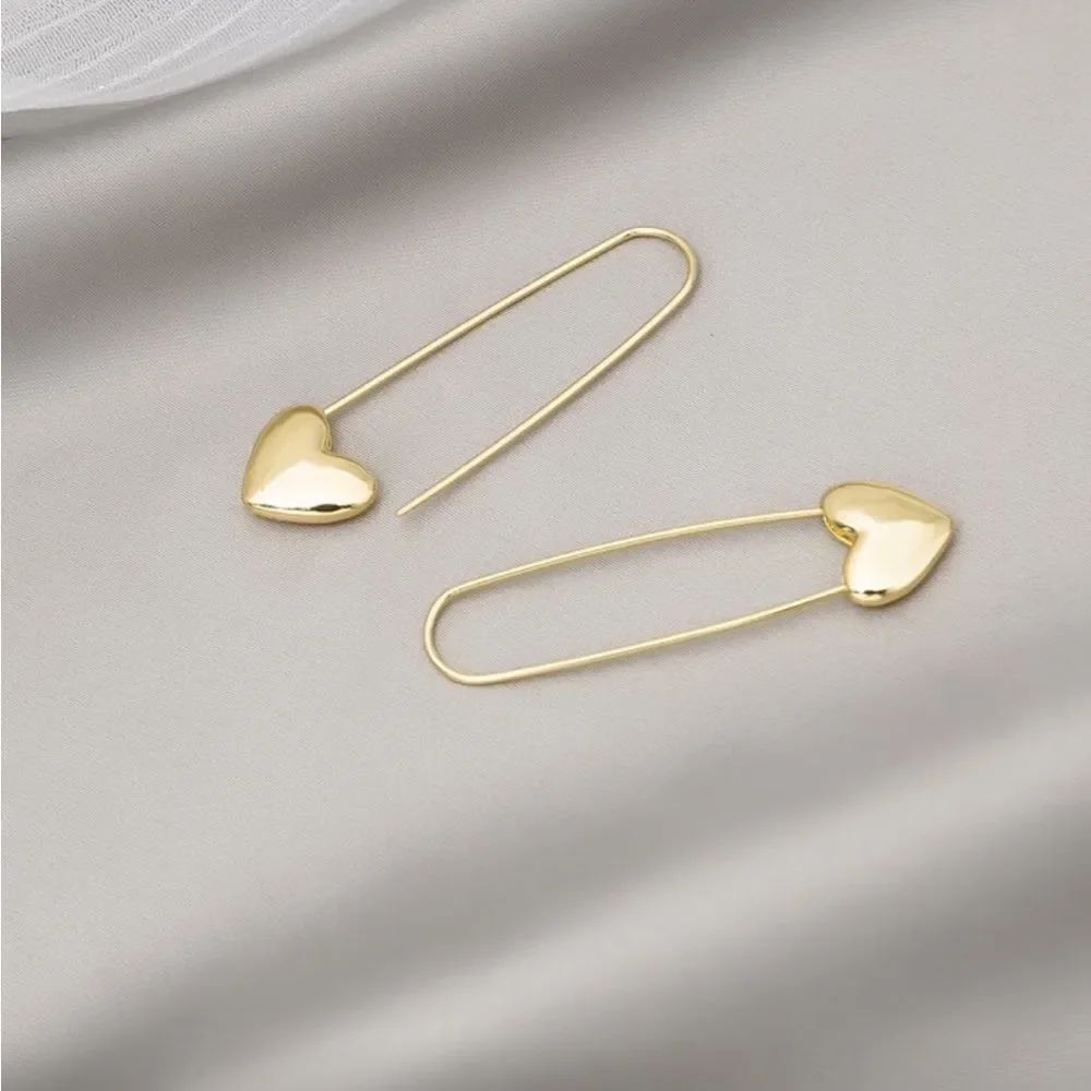 Gold Heart Drop Earrings N1294